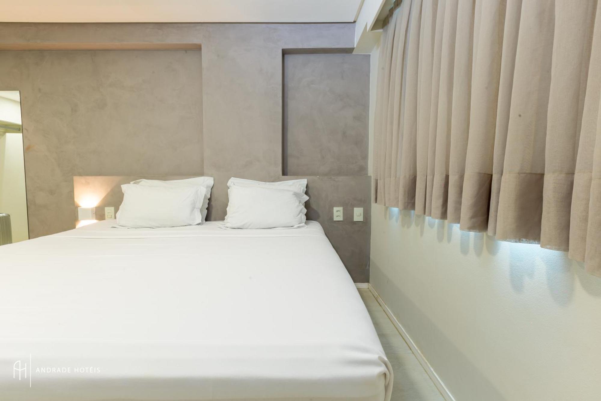 Hotel Rede Andrade Riviera Premium à Salvador Extérieur photo